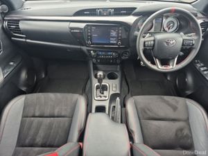 Toyota Hilux ** GR SPORT ** STUNNING EXAMPLE ** HU - Image 2