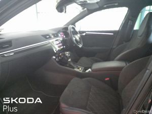 Skoda Superb 2.0 TDI 150BHP DSG SPORTLINE - Image 4