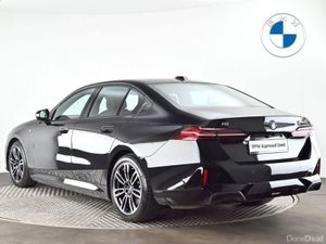 BMW i5 eDrive40 M Sport Saloon - Image 2