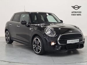 Mini Cooper 5-Door Cooper Sport - Image 3
