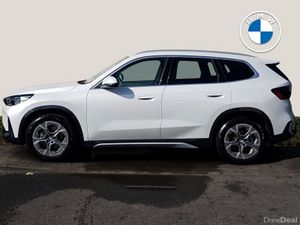 BMW iX1 eDrive20 xLine - Image 3