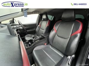 Toyota Prius 2.0 Hybrid Top spec: leather, 360 cam - Image 2