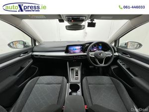 Volkswagen Golf TDI ACTIVE, Ultra Low mileage, Rev - Image 2