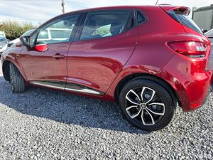🔵 Renault Clio 1.2 Petrol Automatic ONLY 13000KM - Image 4