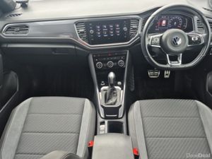 Volkswagen T-Roc ** R LINE ** AUTOMATIC ** HUGE SP - Image 2