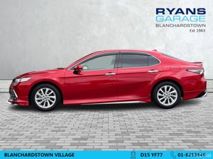Toyota Camry 2.5 PETROL HYBRID AUTO - Image 4