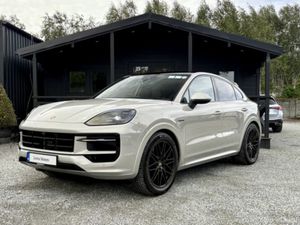 Porsche Cayenne COUPE E-HYBRID - Image 3