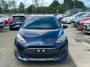Toyota Aqua S STYLE BLACK AUTOMATIC HYBRID (3118) - Image 2