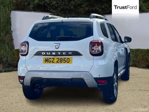 Dacia Duster 1.6 SCe Comfort 5dr - Image 4