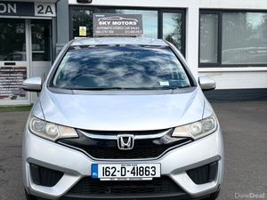 2016 Honda JAZZ/Fit 1.5 Hybrid Automatic,CarPlay - Image 2