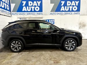 Hyundai Tucson EXECUTIVE PLUS DIESEL 5 5DR - Image 3