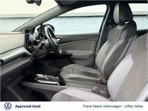 Volkswagen ID.4 52KWH LIFE 148HP *DEEP BLACK METAL - Image 4