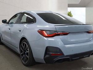 BMW i4 M Sport edrive 40 - Brooklyn Grey - Image 4