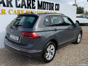 Volkswagen Tiguan Life 2.0tdi D7F 150HP 5DR Auto - Image 4