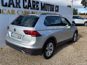 Volkswagen Tiguan Life 2.0tdi D7F 150HP 5DR Auto - Image 4
