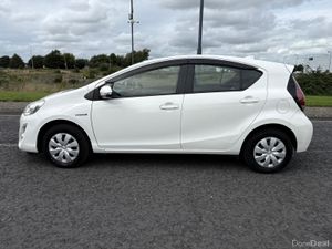 2015 Toyota Aqua L, 1.5 Petrol, Automatic - Image 4