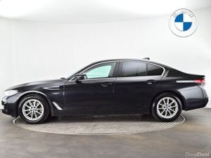 BMW 5-Series 520d SE Saloon - Image 3
