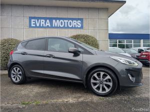 Ford Fiesta TITANIUM MANUAL 1.0 PETROL //LOW MILES - Image 3