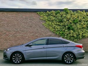 Hyundai i40 EXECUTIVE LOW KMS FINANCE AVAILABLE - Image 4