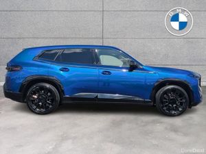 BMW XM 50e - Image 3