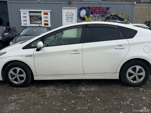 Toyota Prius 2014 Leather Seat - Image 4
