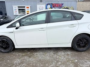 Toyota Prius 2015 - Image 4