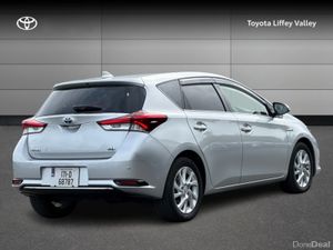 Toyota Auris AURIS HYBRID 1.8 - Image 2