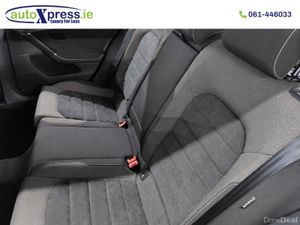 Volkswagen Golf 1.4 Petrol, TSI HIGH LINE, Low mil - Image 2