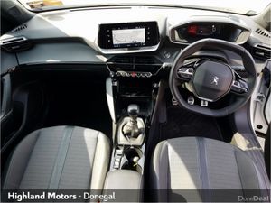 Peugeot 2008 1.2 Puretech 100bhp Allure - Image 2