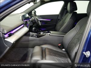 BMW 5-Series 252 REG: PANORAMIC ROOF, COMFORT PACK - Image 3