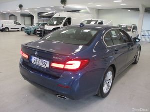 BMW 5-Series (520d MHEV)2023 - Image 4