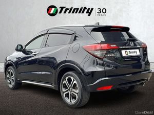 Honda Vezel ** Z HYBRID ** HUGE SPEC ** TRINITY MO - Image 3