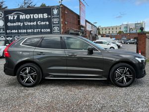 2022 Volvo XC60  B4 D MOMENTUM AUTO - Image 2
