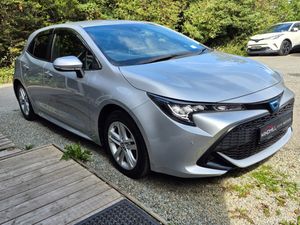 Toyota Corolla Luna Sport 1.8 Petrol Hybrid 2021 - Image 2