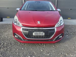 Peugeot 208 Automatic 2018 Low miles - Image 3
