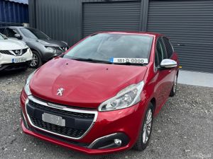 Peugeot 208 Automatic 2018 Low miles - Image 4