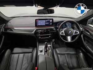BMW 5-Series 520d M Sport (MHT) - Image 4