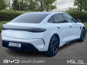 BYD SEAL ***EX-DEMO***82.5kWh Design RWD - Image 4