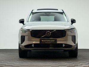 Volvo XC90 ULTRA T8 2.0 RECHARGE AWD *PAN ROOF* - Image 2