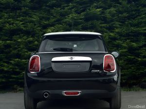 MINI Cooper D 1.5 2021 - Image 3
