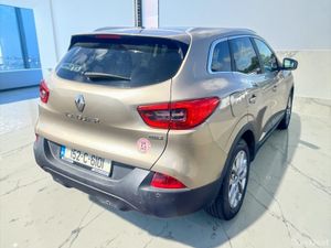 2015 Renault Kadjar 1.5 dCi 110  Dynamique Nav - Image 2