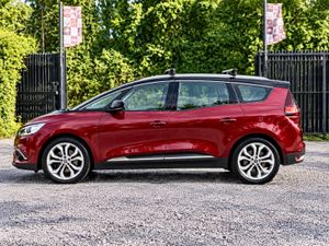 2021 Renault Grand Scenic 7 Seater | 118,000 KM | - Image 2