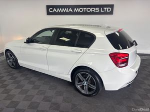 BMW 1-Series D SPORT 5DR - Image 3