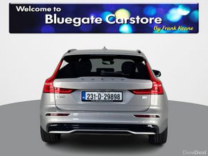 Volvo V60 T6 PHEV PLUS DARK AWD **FULL BLACK LEATH - Image 4