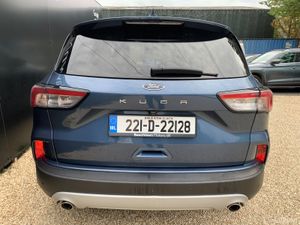Kuga 1.5tdci 120ps TITANIUM  // LOW MILEAGE // - Image 4