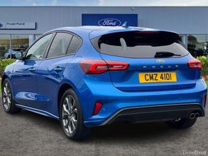 Ford Focus 1.0 EcoBoost ST-Line 5dr - DUAL ZONE CL - Image 2
