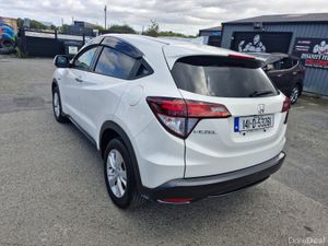 2014 Honda Vezel 1.5L Hybrid Low Miles Fresh Nct - Image 4