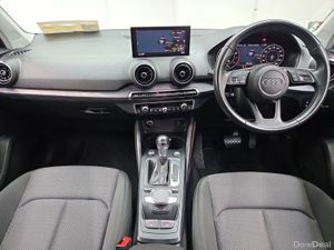 Audi Q2 1.0 TFSI Sport Black Edition Styling S-Tro - Image 4