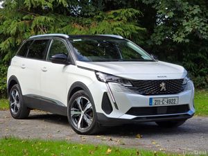🔥2021 Peugeot 5008 Allure 7 Seats Full Leather 🔥 - Image 3