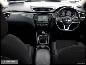 Nissan Qashqai **TINY MILEAGE**SUNROOF**1.5 DSL SV - Image 2